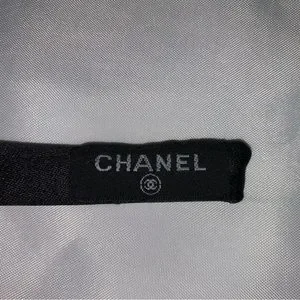 CHANEL hand wrapped black silk DOUBLE BOW headband w/presentation box CHANEL | Accessories | Chanel Hand Wrapped Black Silk Double  main image 3